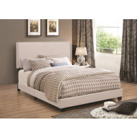 The Relaxed Upholstered Bed 