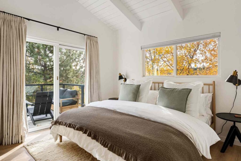 How to Arrange Bedroom Furniture Around Sliding Glass Doors and Balcony Access